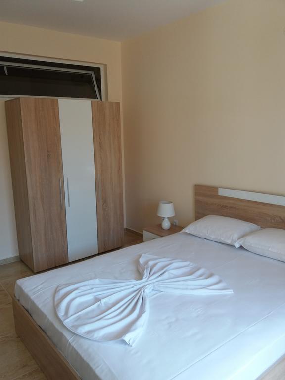 Golden Sea View Apartments 1 Поморие Экстерьер фото